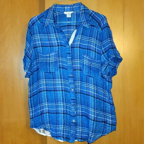 Tru Self Button Down Short Sleeved Shirt with Lace Panel on back XL - Picture 1 of 7